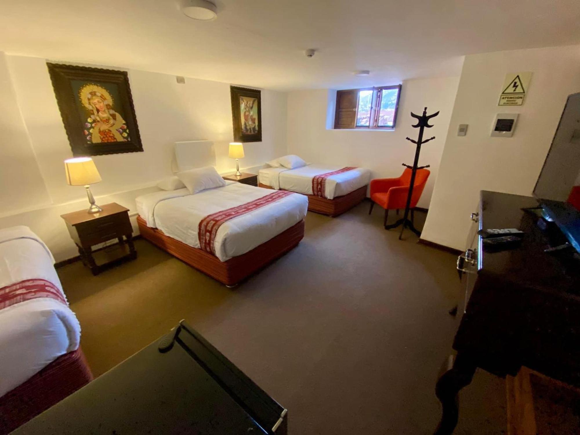 Triple Room,1268594467:JPEG
